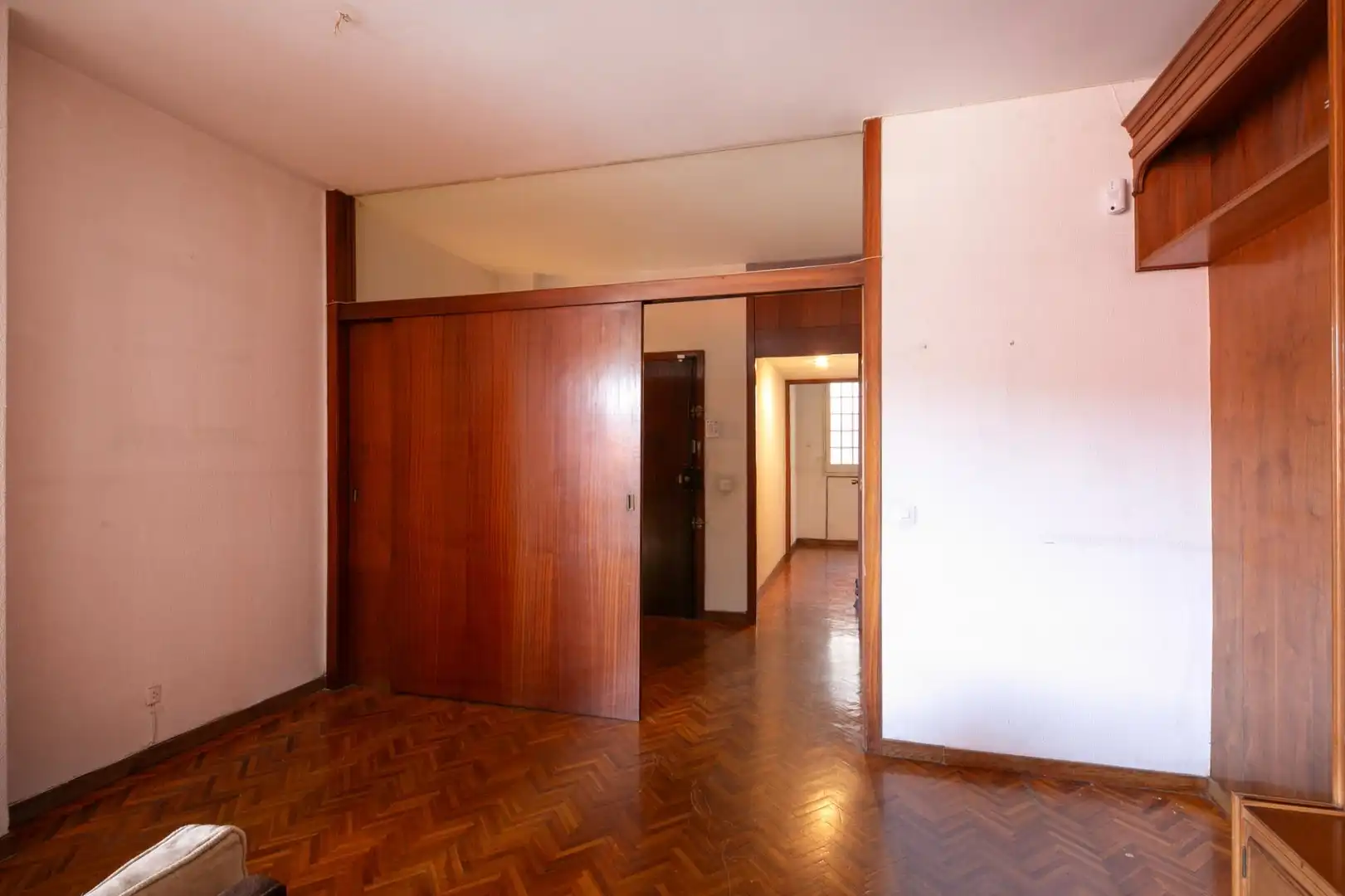 Piso en venta en Barcelona con Calefacción, Parquet y Terraza