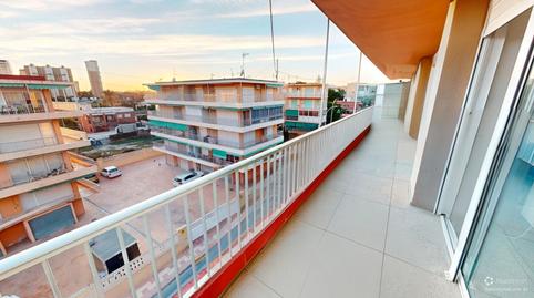 Foto 2 de Piso en venta en Carrer del Greco, Playa Muchavista, Alicante