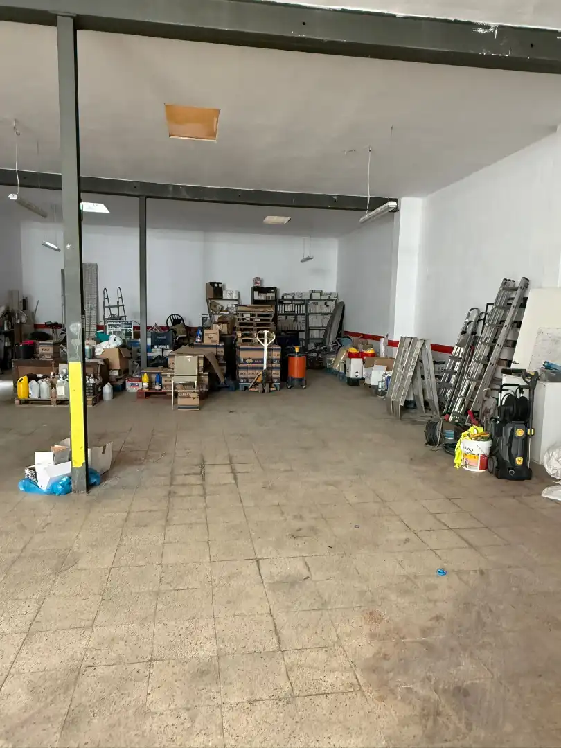 Business premises for sale in Centre - Estació, imagen 2