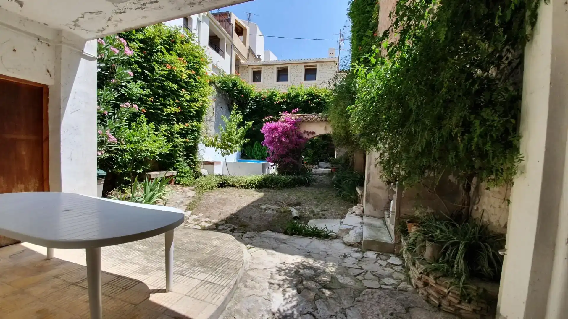 Jardí de Casa adosada en venda en Sella amb Jardí privat, Traster i Piscina