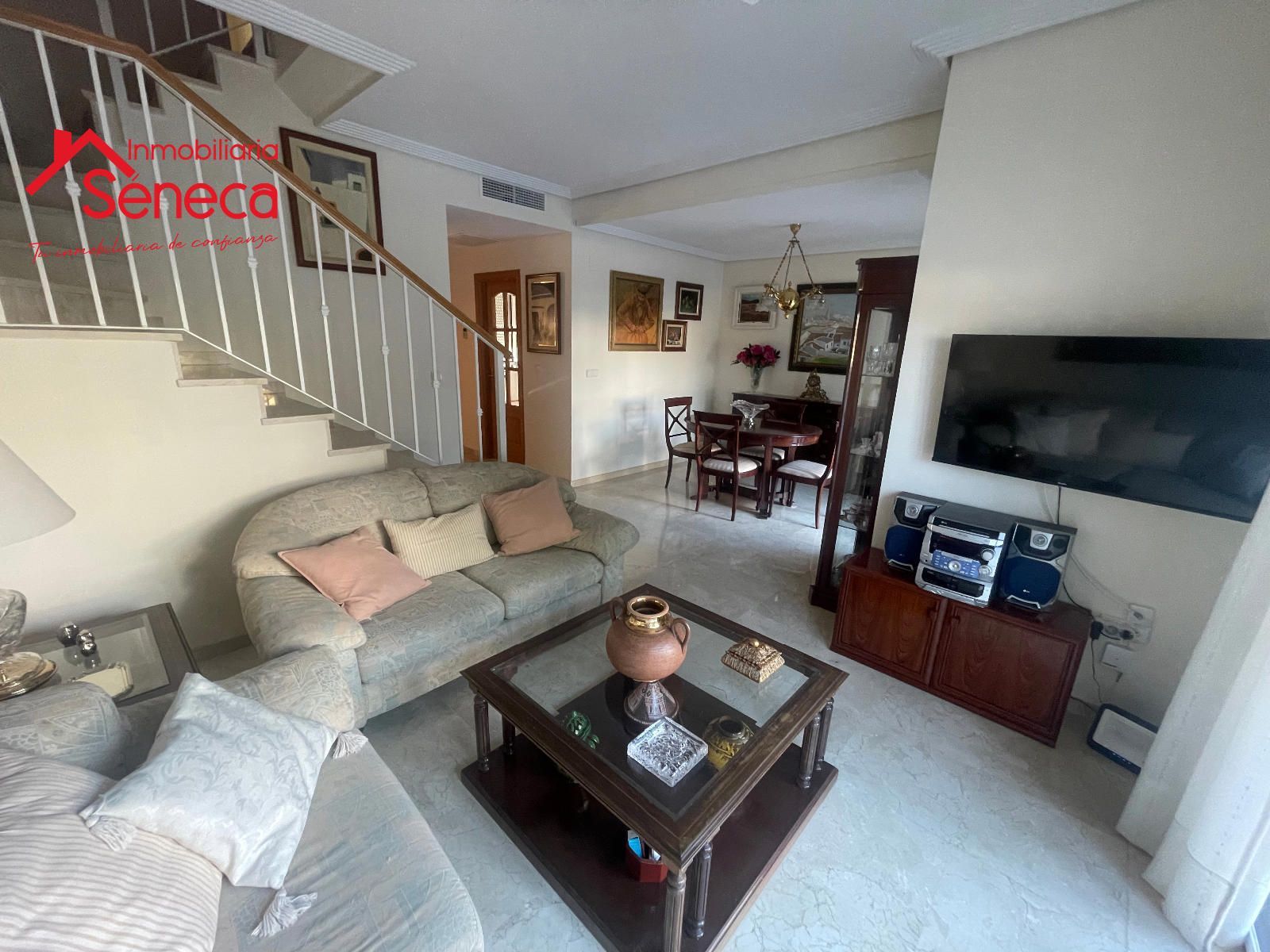 Living room of Single-family semi-detached for sale in  Córdoba Capital  with Air Conditioner, Terrace and Swimming Pool