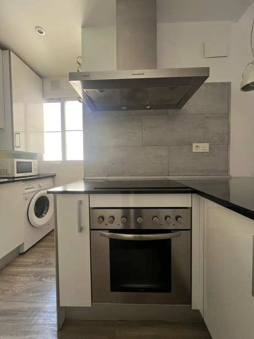 Flat with pool to rent in Calle Francisco de Orellana 2, imagen 12