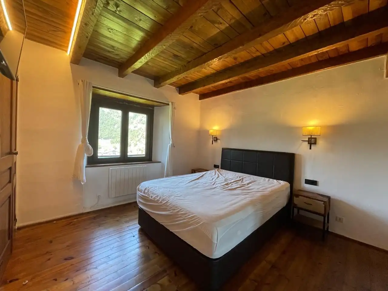 Habitación de Casa o chalet en venta en Ordino con Calefacción, Terraza y Trastero