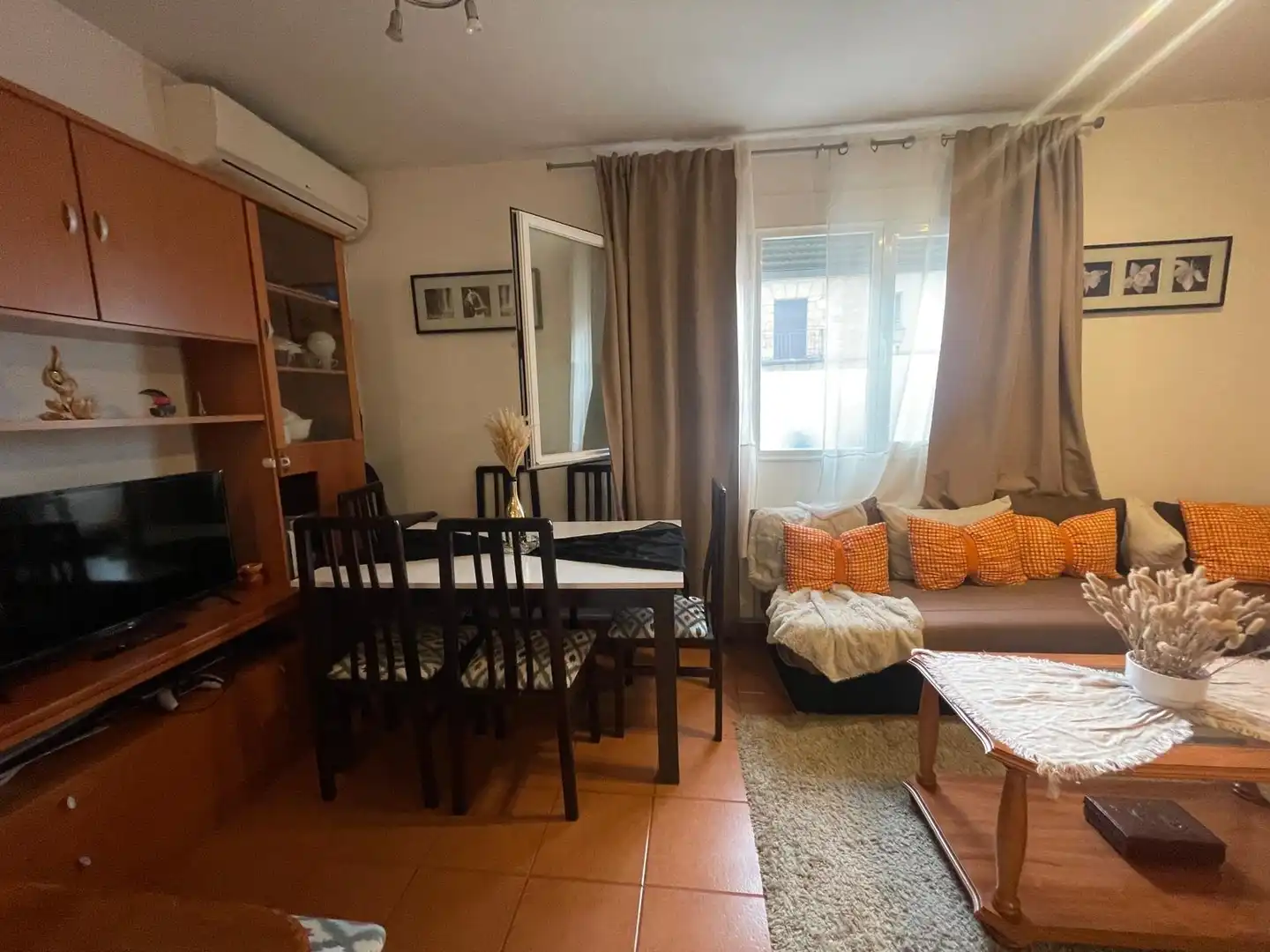 Wohnzimmer von Wohnungen zum Verkauf in Bernuy de Porreros mit Balkon