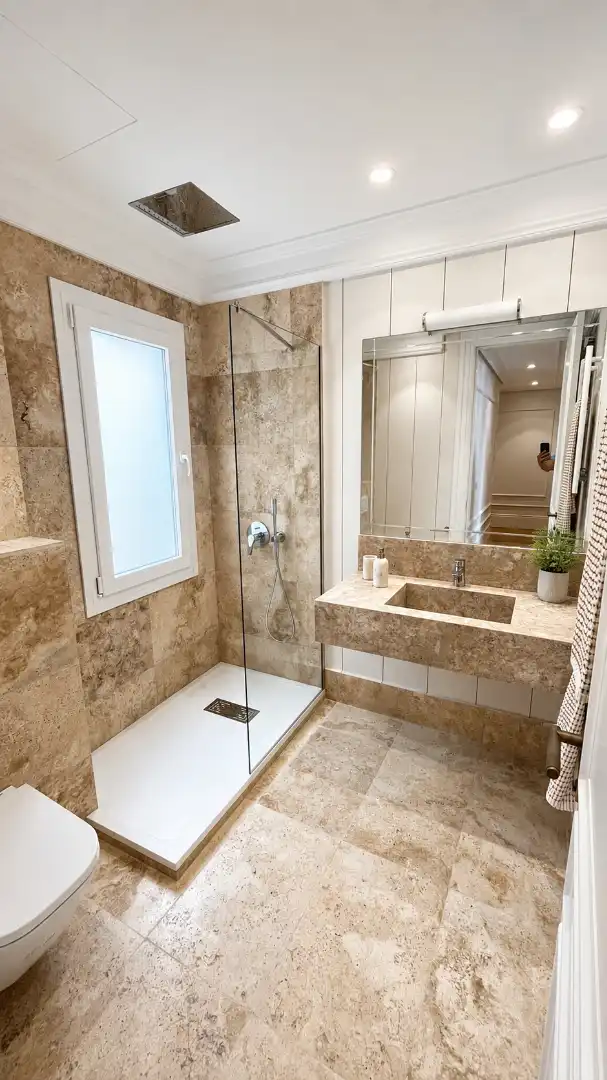 Baño de Piso en venta en Madrid con Aire acondicionado, Calefacción y Parquet