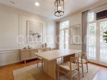 Piso con ascensor en venta en Calle MARQUES DEL TURIA