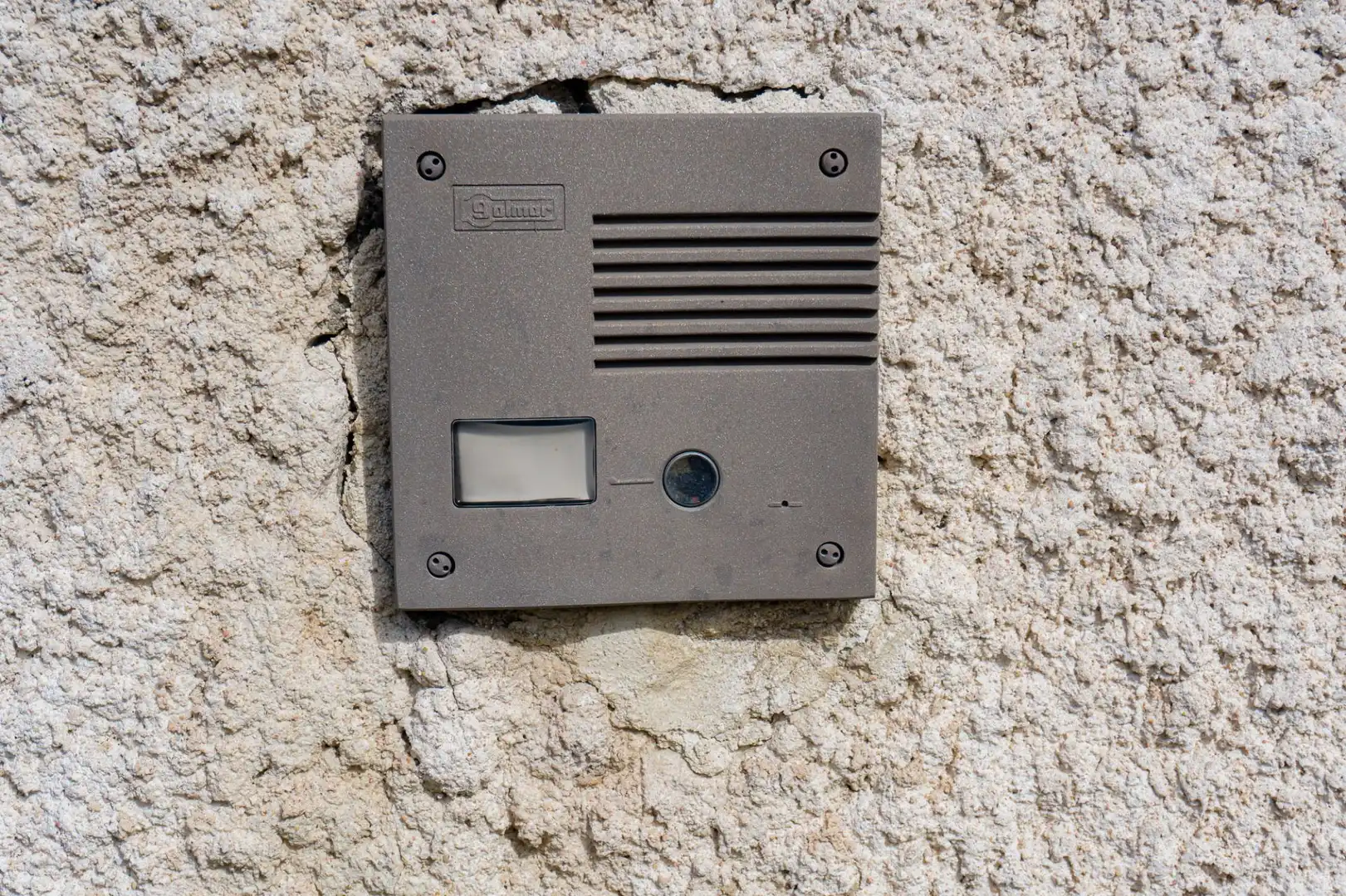 Vista exterior de Casa o xalet en venda en Villagatón amb Aire condicionat, Calefacció i Jardí privat