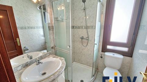 Foto 2 de Piso en venta en Kabiezes, Santurtzi