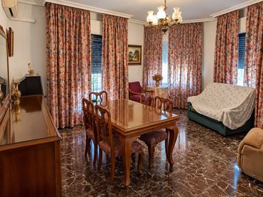 Casa con balcone in vendita a Belén - San Roque
