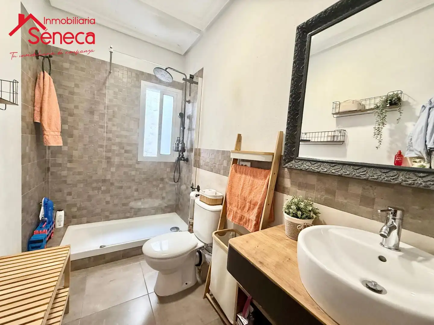 Baño de Piso en venta en Córdoba con Terraza