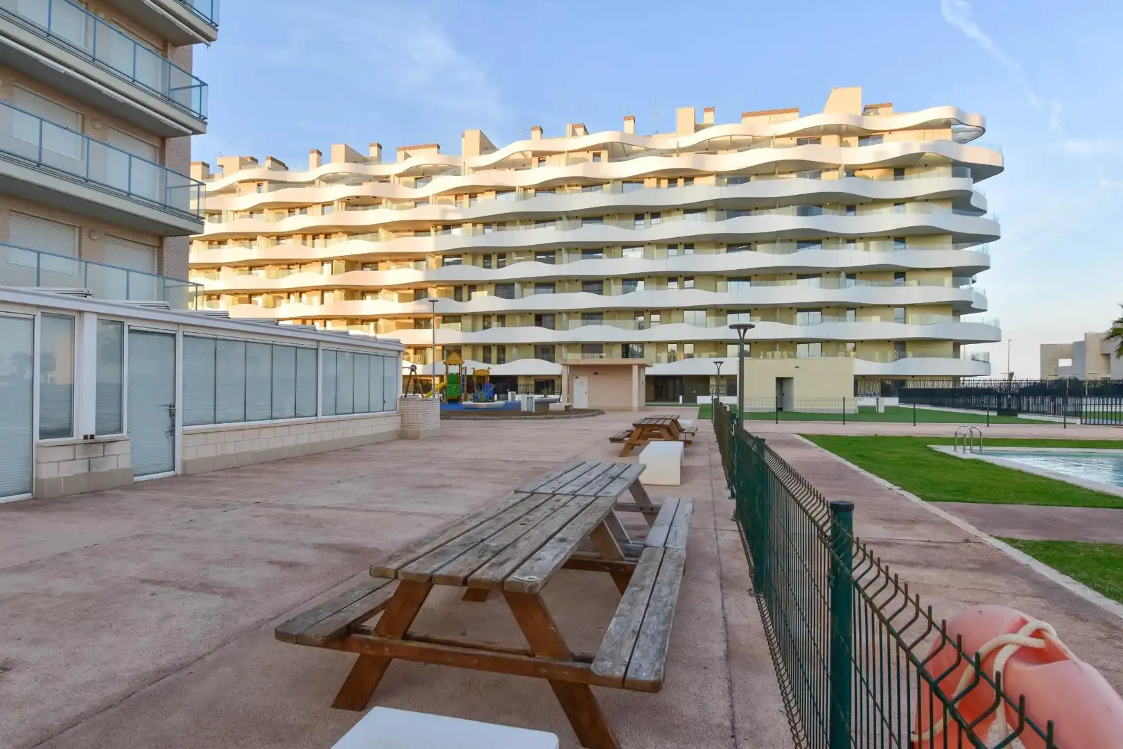 Terrasse von Wohnungen zur Miete in El Puig de Santa Maria mit Klimaanlage, Heizung und Privatgarten