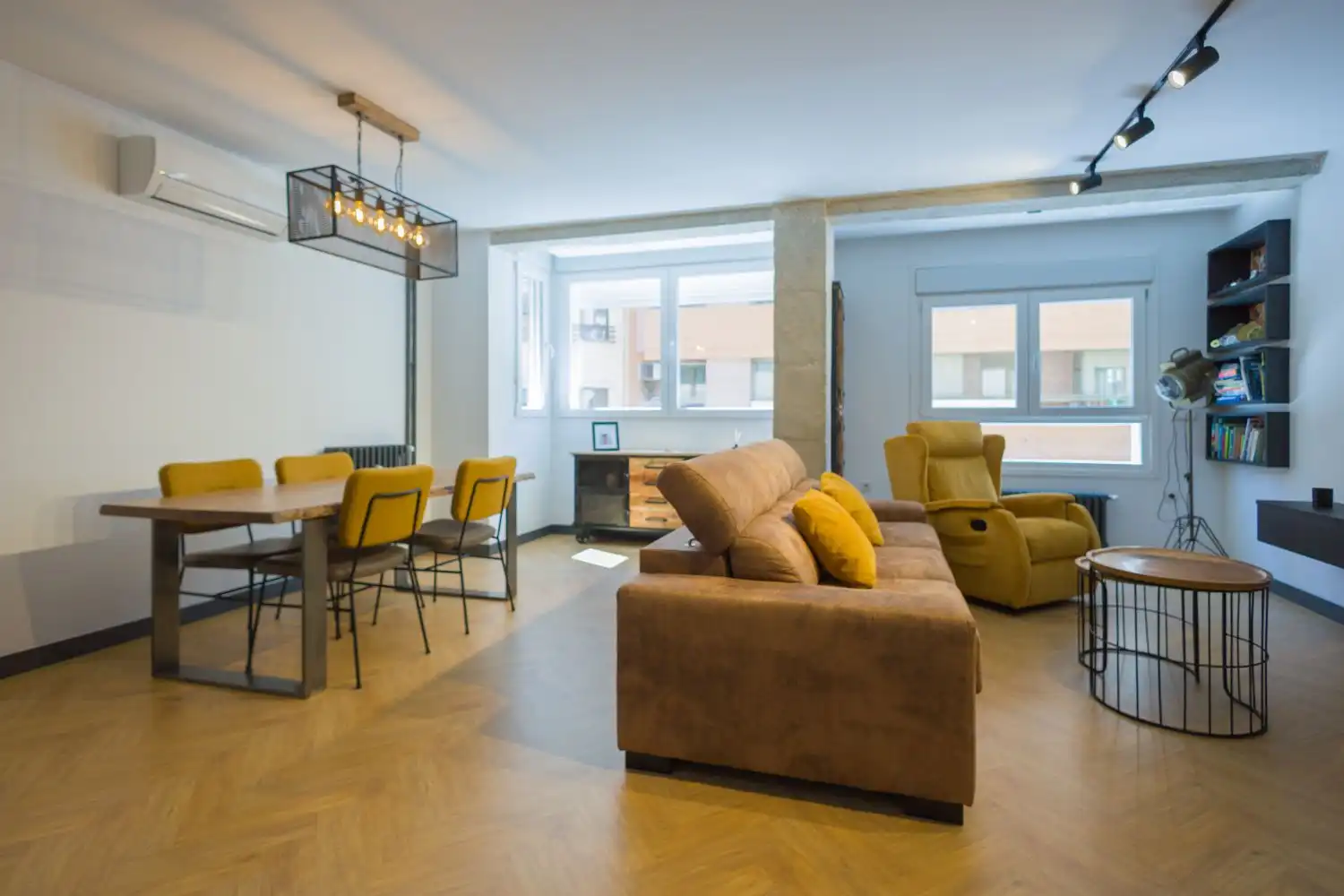 Flat for sale in OCTAVIO CUARTERO, Centro
