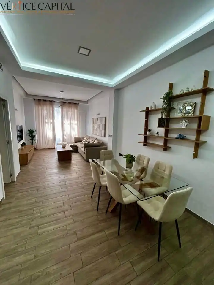 Comedor de Piso de alquiler en Málaga con Aire acondicionado, Calefacción y Amueblado
