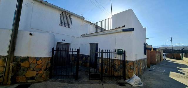 Casa-chalet en Venta en San Antón en Valle del Zalabí