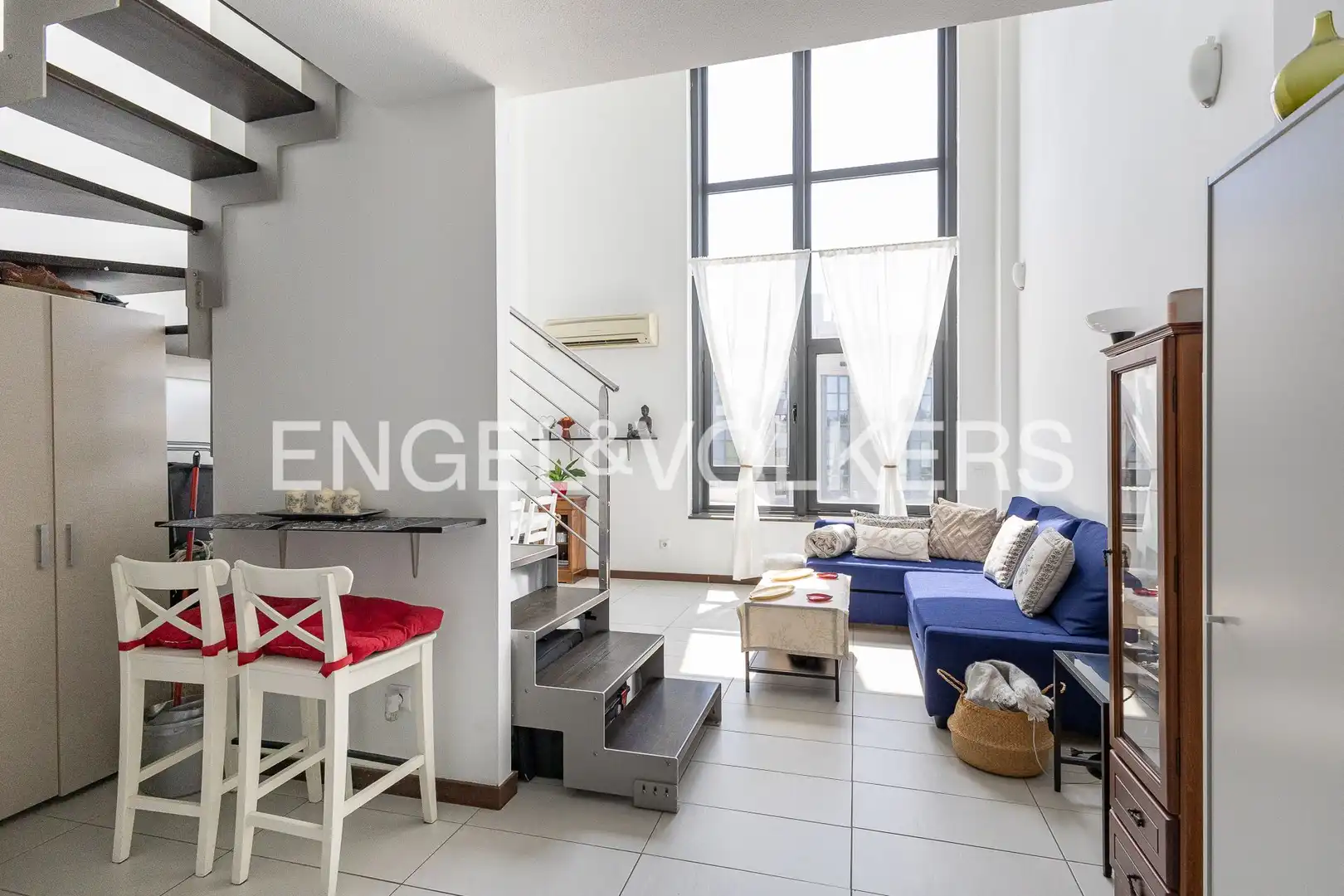 Living room of Lofts for sale in Madrid  with Air Conditioner, Heating and Swimming Pool