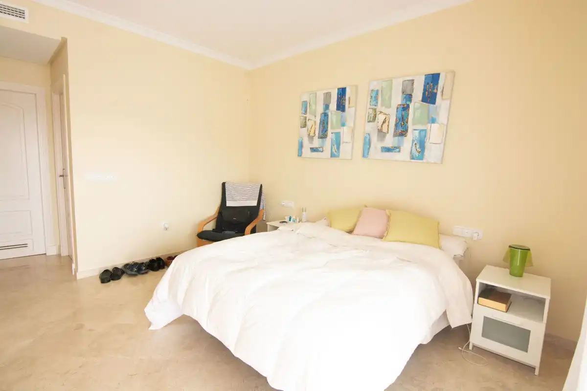 Habitación de Piso en venta en Ojén con Trastero y Piscina