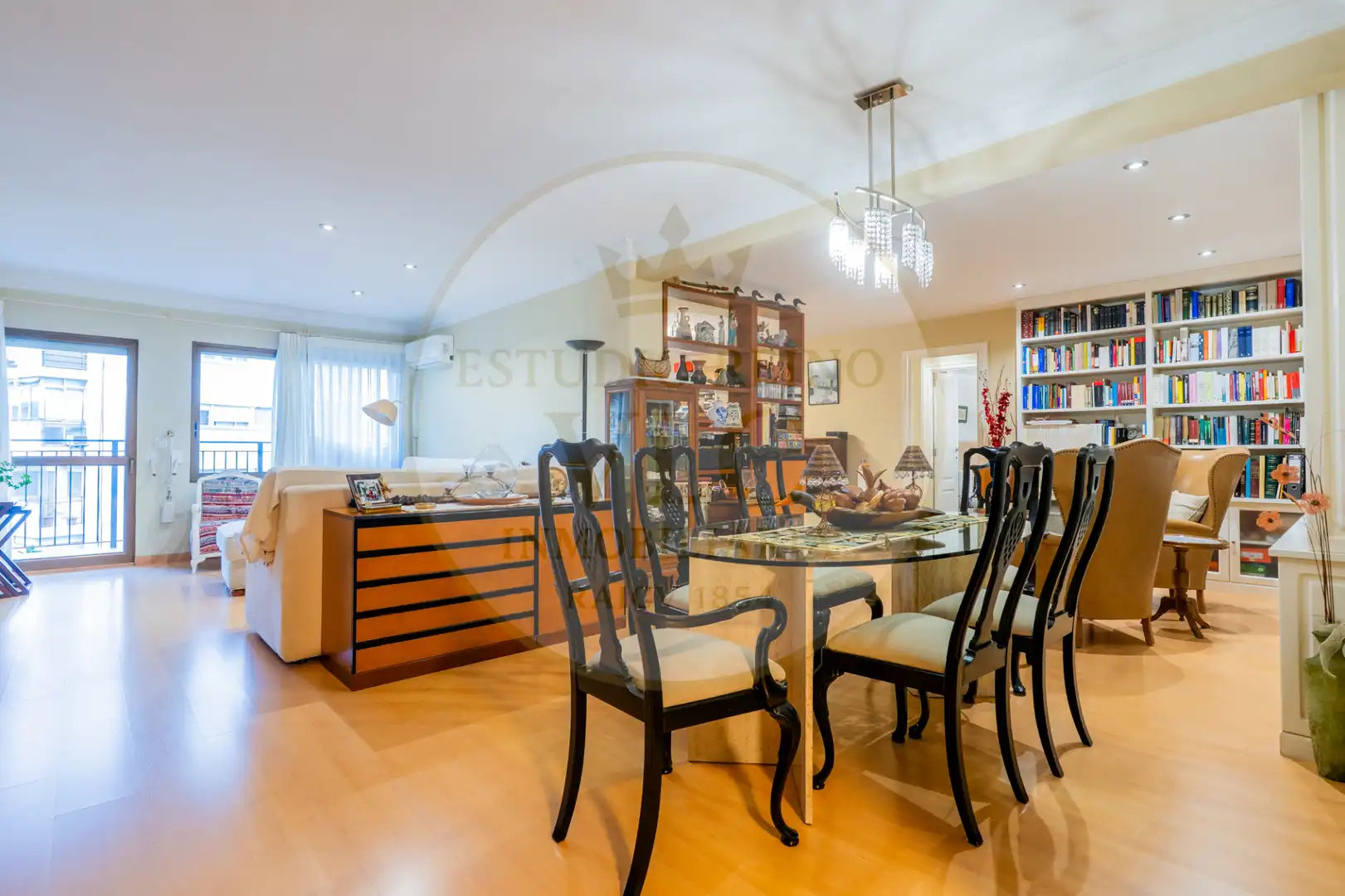 Menjador de Apartament en venda en Valencia amb Aire condicionat, Calefacció i Parquet