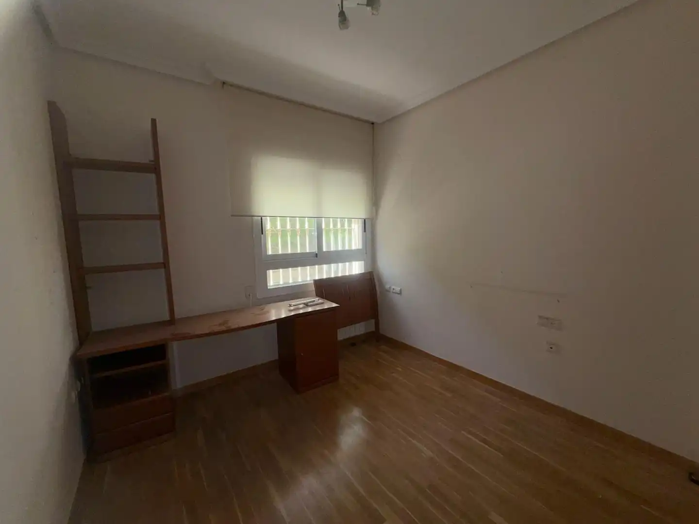 Schlafzimmer von Wohnung zum Verkauf in Cáceres mit Heizung