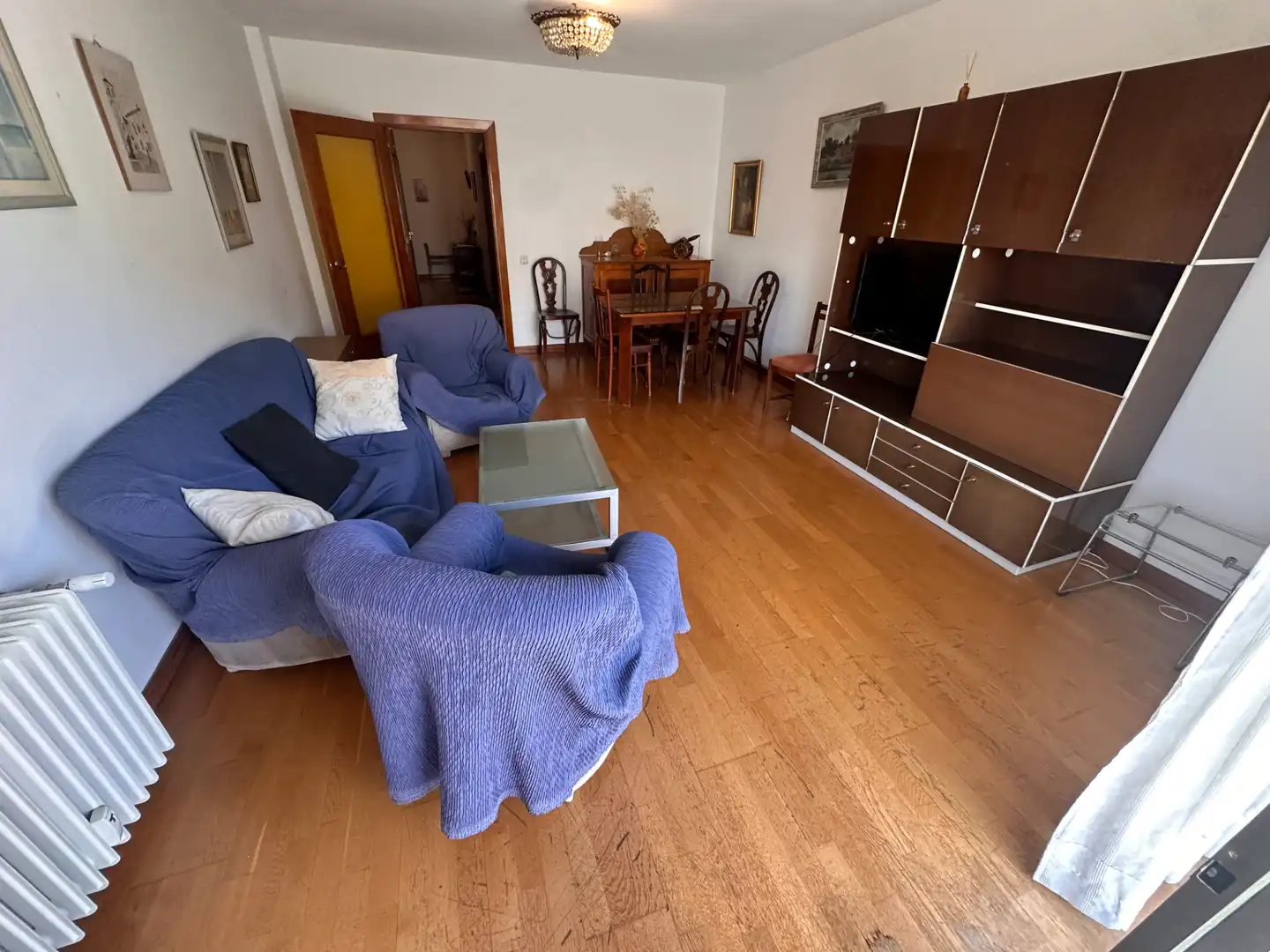 Living room of Flat for rent in Cuenca  with Heating, Terrace and Furnished