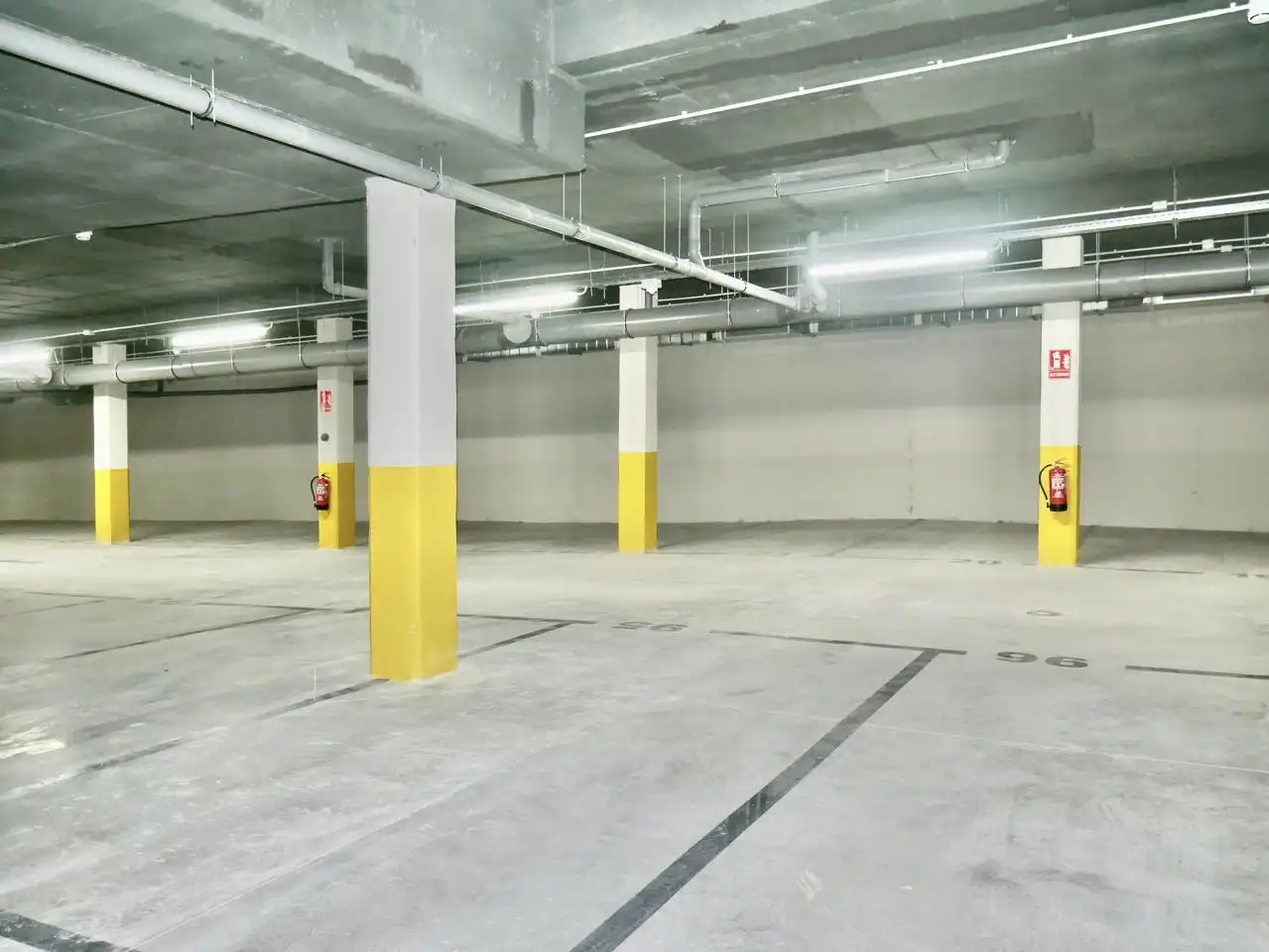 Flat for rent in Ángel Ojeda Avilés, Entrenúcleos