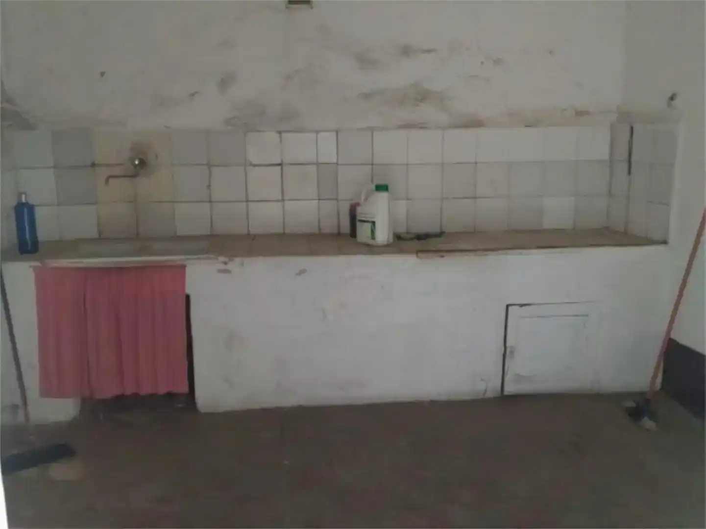 Cuina de Pis en venda en Trujillo amb Jardí privat