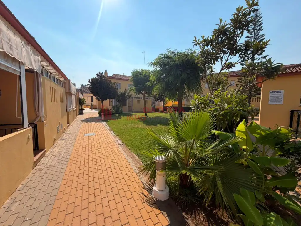 Exterior view of Detached homes for sale in Islantilla