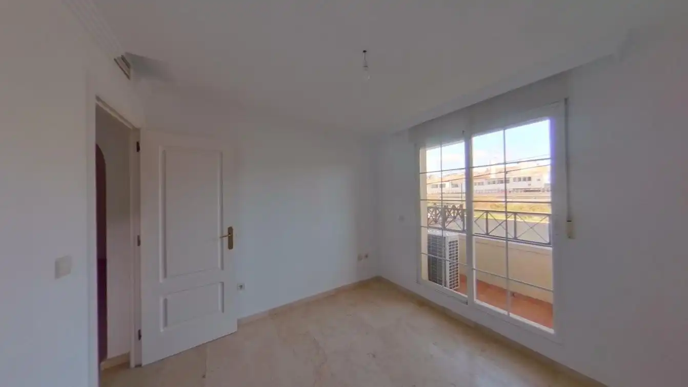 Habitación de Dúplex en venta en Marbella