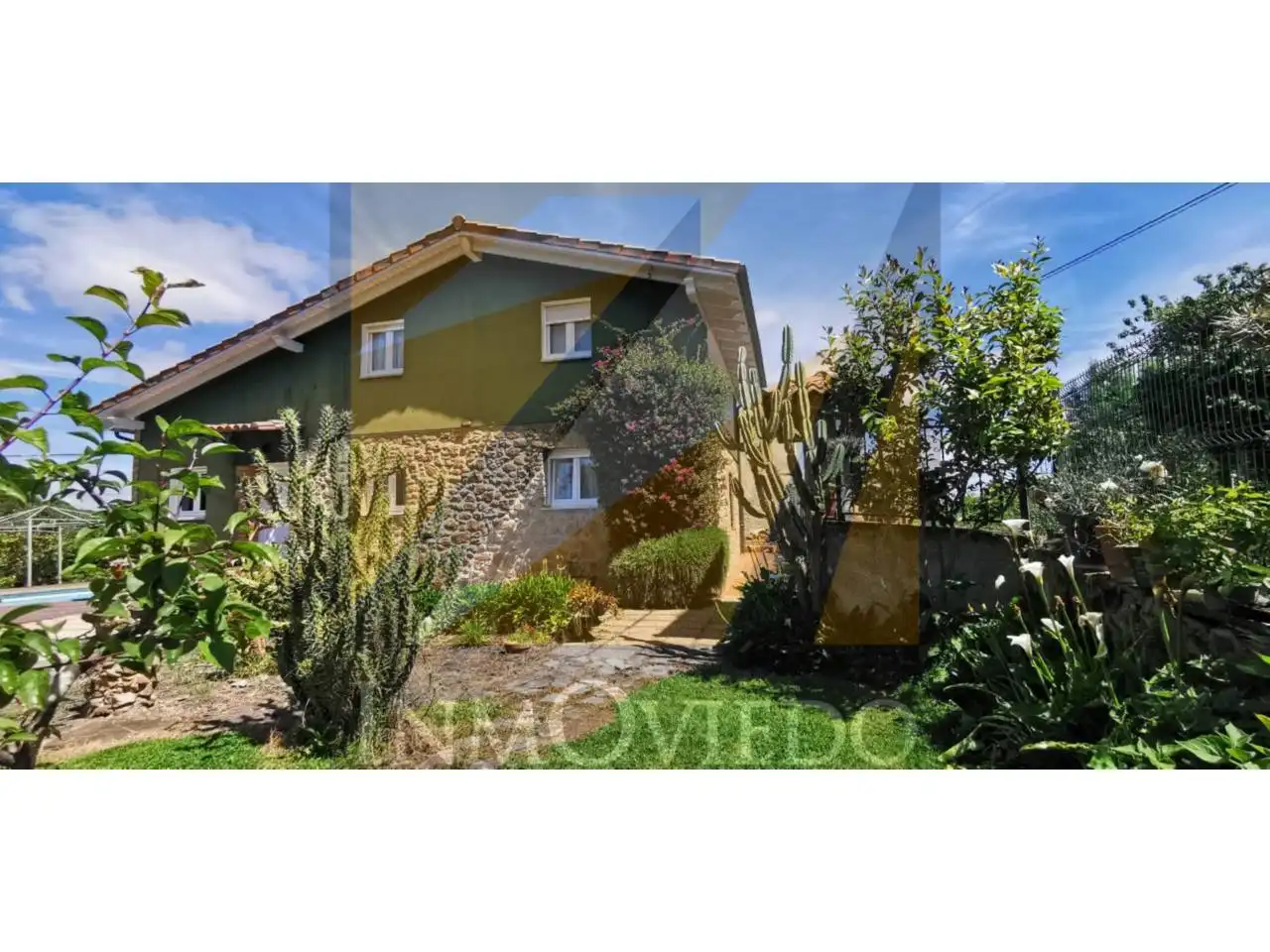 Garden of Houses for sale in Langreo  with Heating