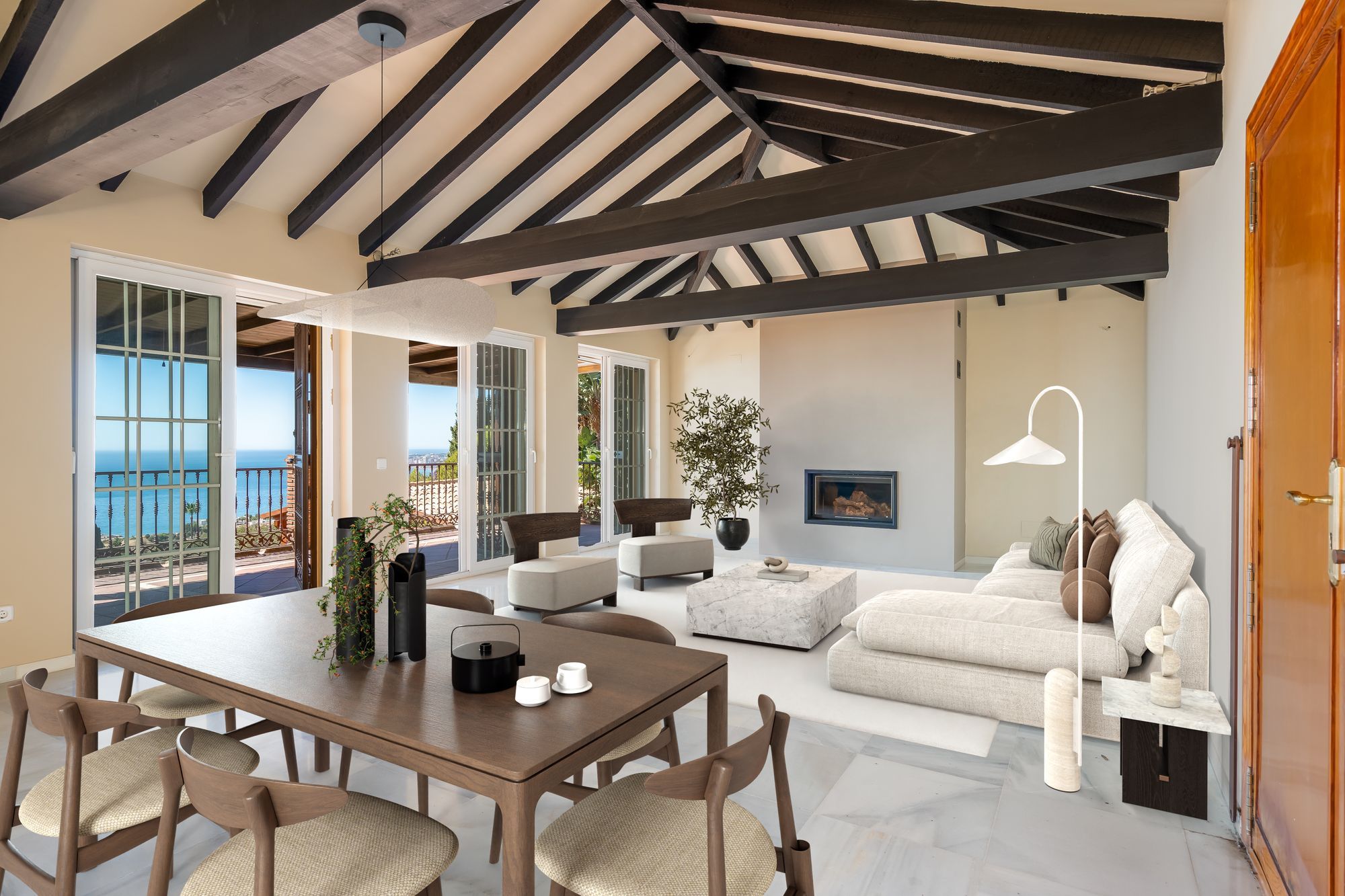 Sala d'estar de Casa o xalet en venda en Benalmádena amb Terrassa i Balcó