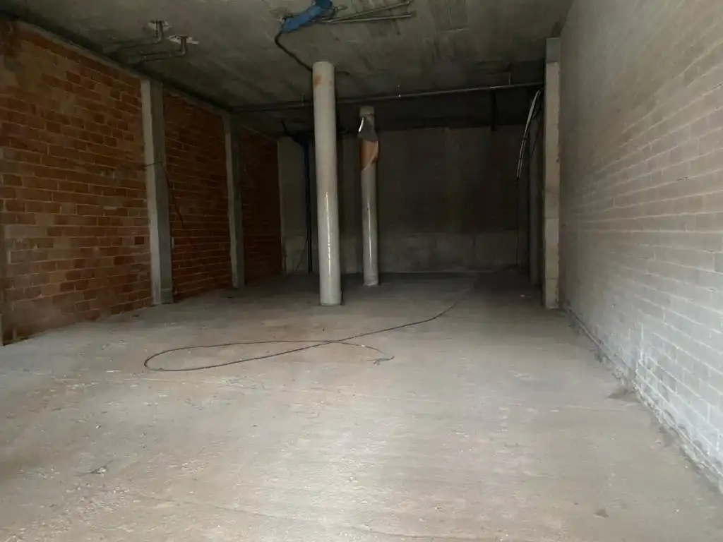 Local comercial en venda a Carrer del General Cucala, imagen 5