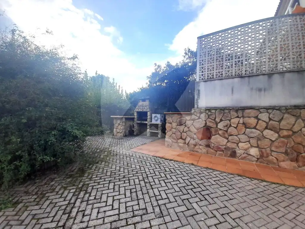 Casa o xalet en venda a Río Búrdalo, Avenida Elvas