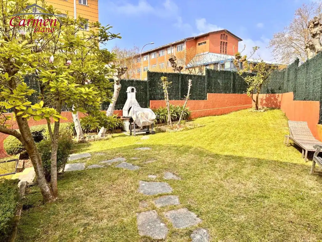 Maison mitoyenne avec jardin à vendre à Akilino Arriola Kalea
