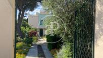 Vista exterior de Casa o xalet en venda en  Barcelona Capital amb Calefacció, Jardí privat i Terrassa