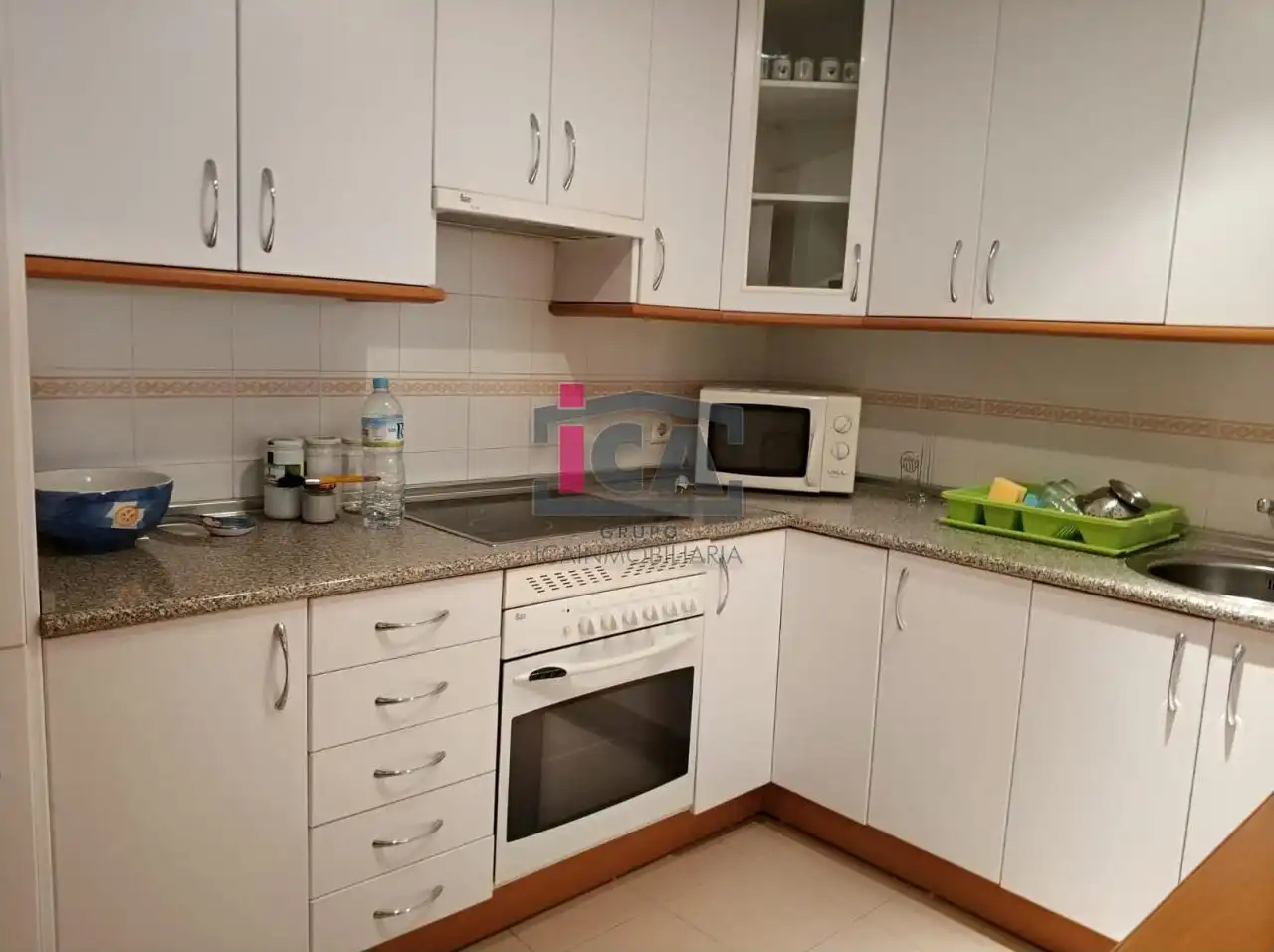 Apartamento de alquiler en CALLE ITALIA (Fratres), Centro