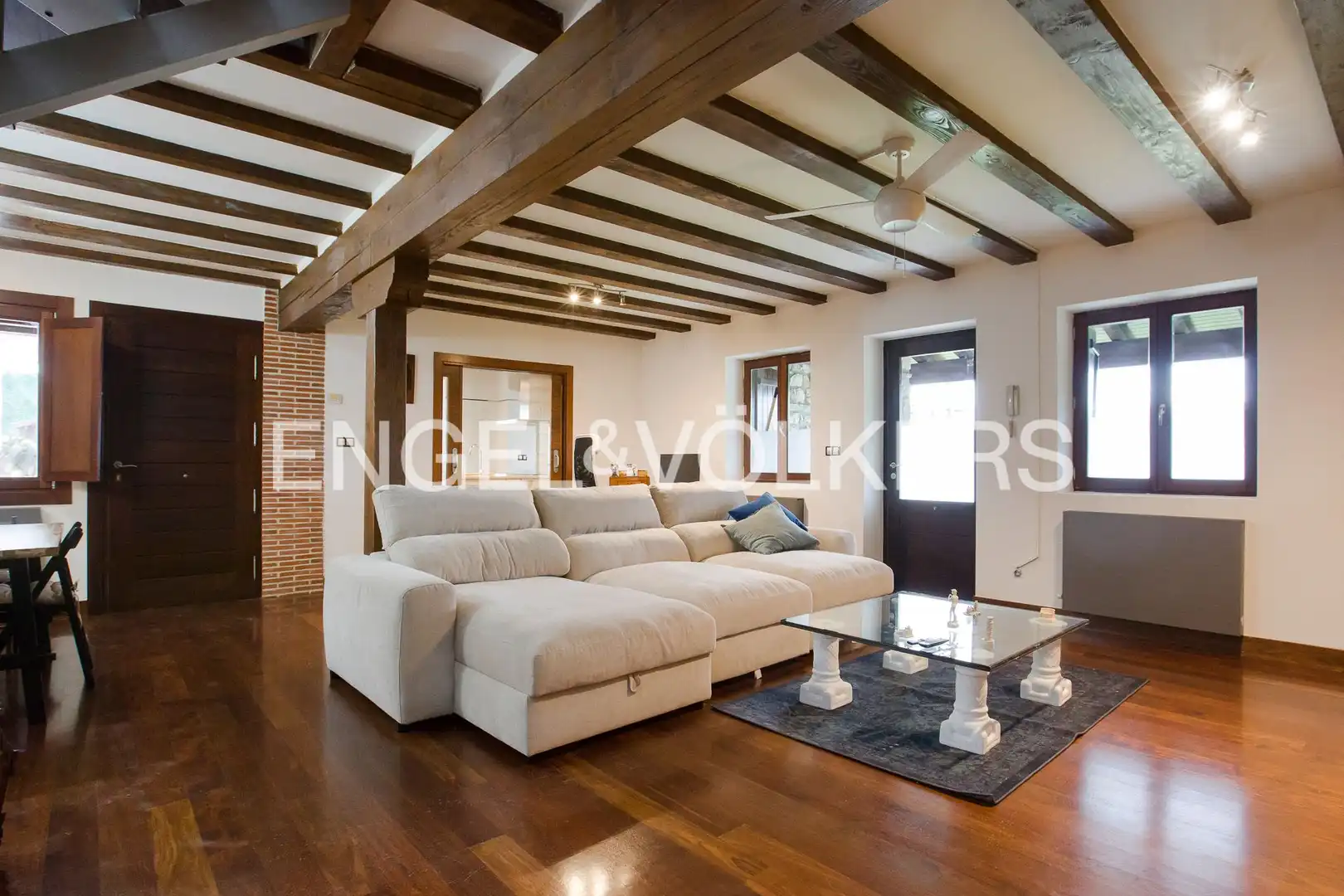 Detached homes for sale in Eguzkitza Bidea, Berango
