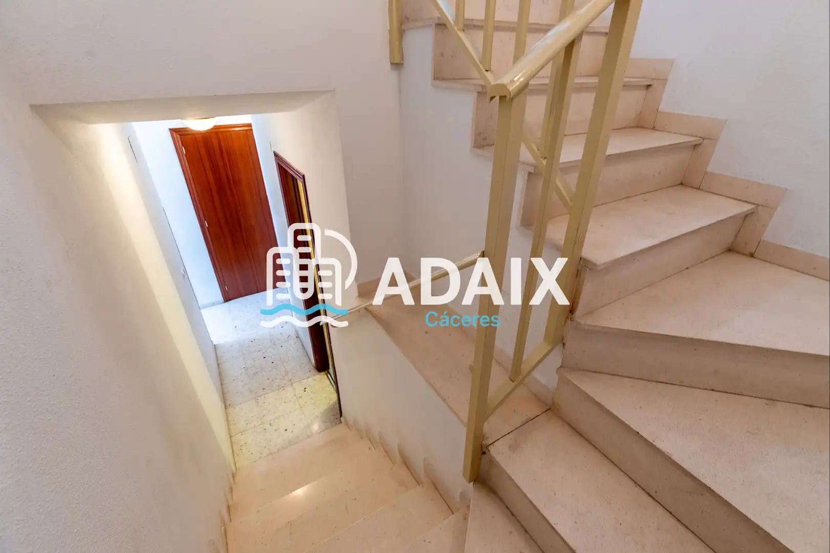 Houses for sale in Cáceres  with Air Conditioner, Heating and Terrace