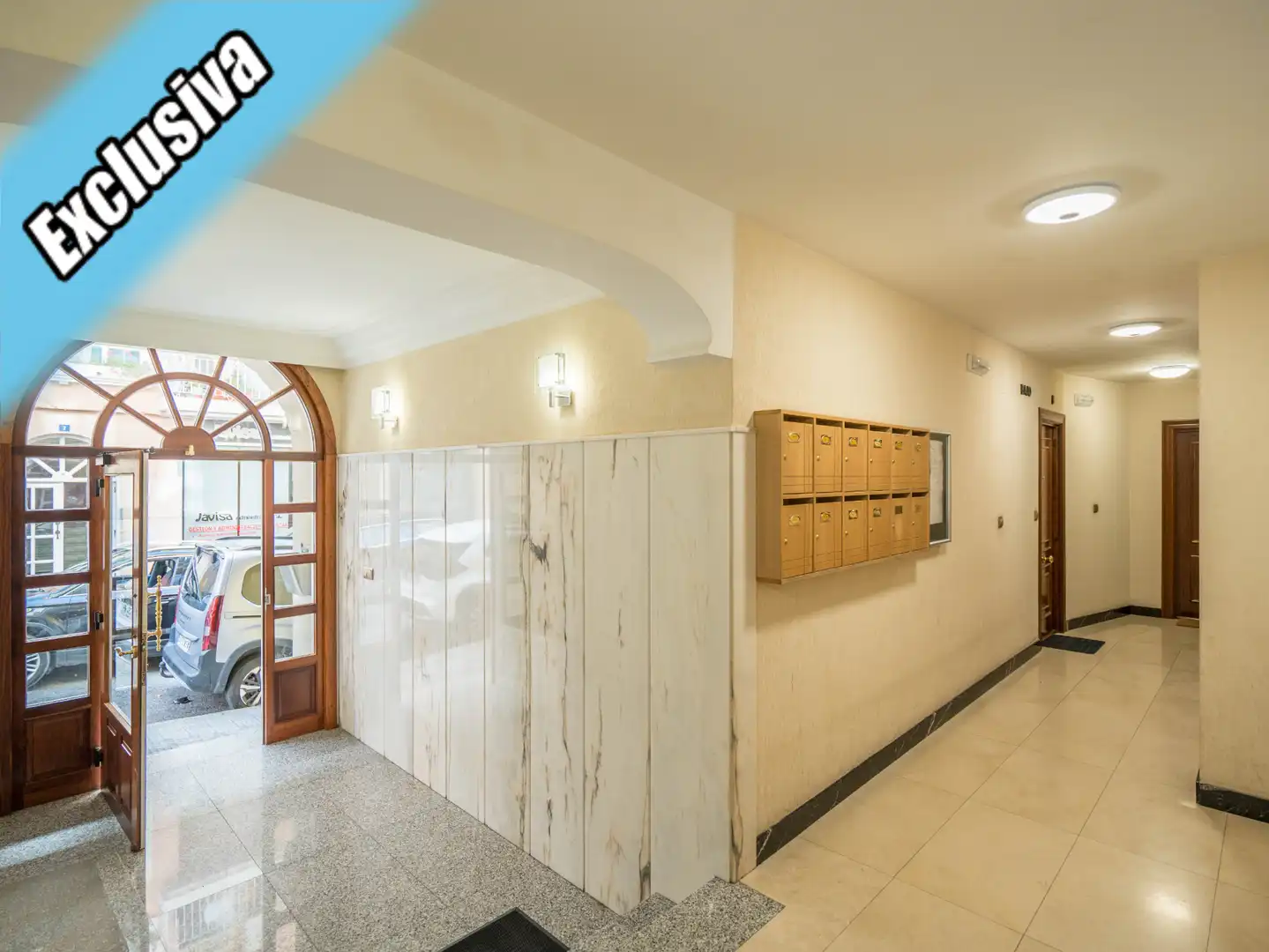 Maisonette zum Verkauf in Laredo mit Heizung, Parkett und Balkon
