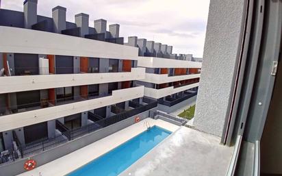 Piscina de Àtic de lloguer en San Sebastián de los Reyes amb Calefacció, Terrassa i Piscina comunitària