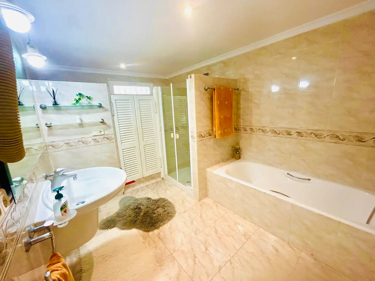 Bathroom of Houses for sale in Jávea / Xàbia  with Air Conditioner, Heating and Private garden