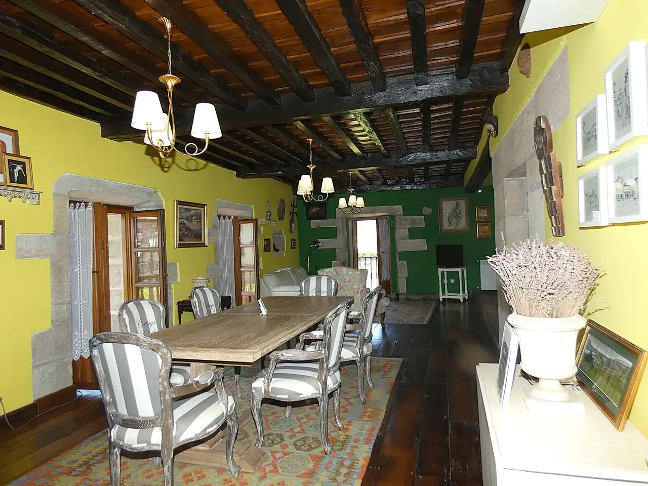 Comedor de Casa o chalet en venta en Ruente con Calefacción, Jardín privado y Amueblado
