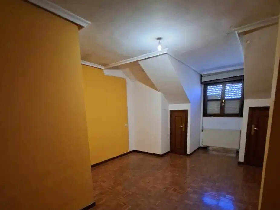 Piso en venta en RICARDO MONTES , Ciudad Naranco - Prados de La Fuente
