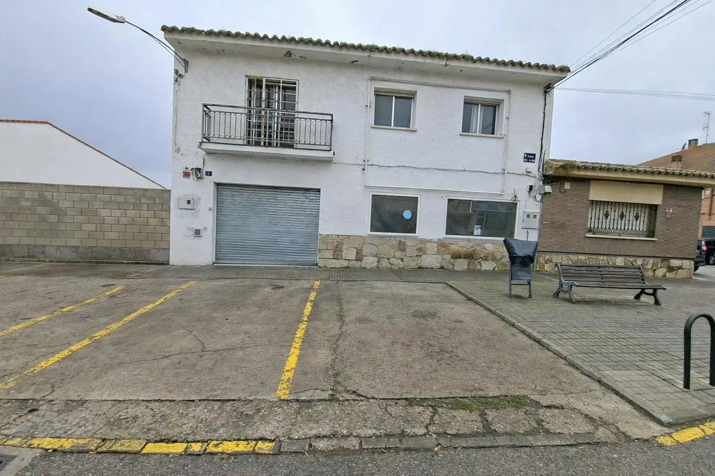 Local de alquiler en Del Olmo