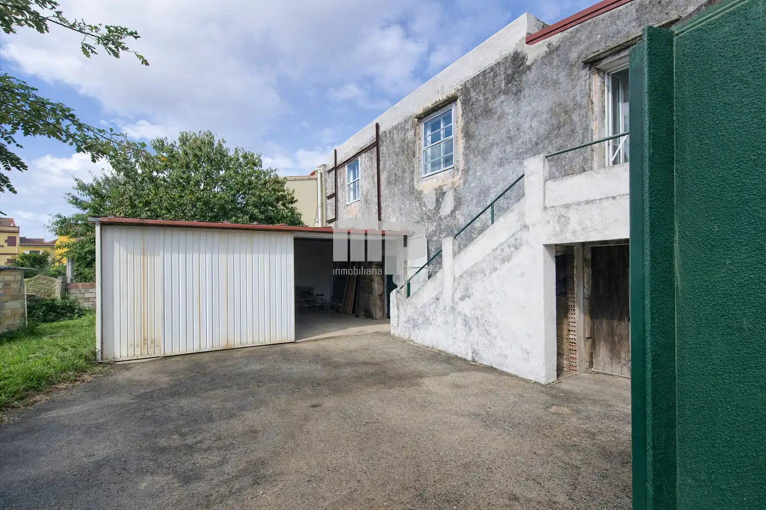 Exterior view of Houses for sale in Vigo 