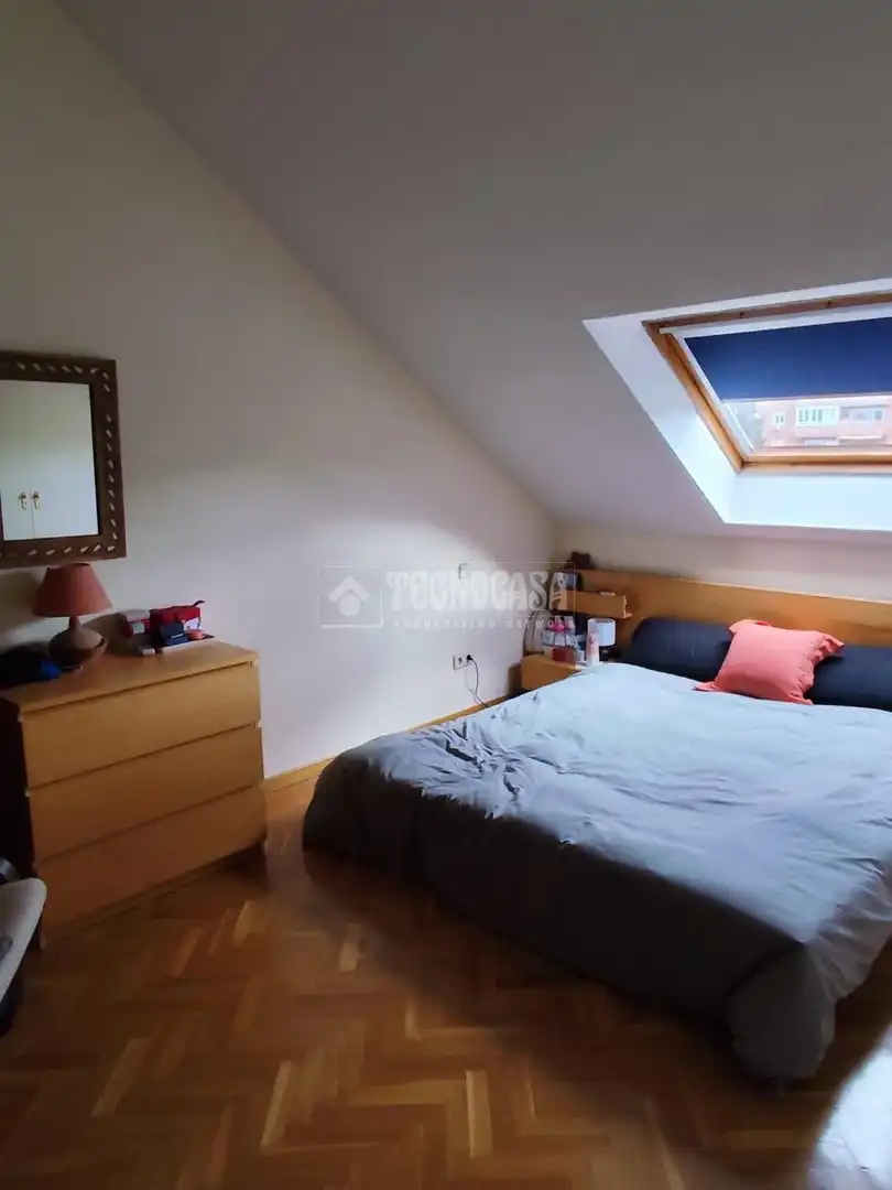 Schlafzimmer von Wohnung zum Verkauf in Collado Villalba mit Parkett und Gemeinschaftspool