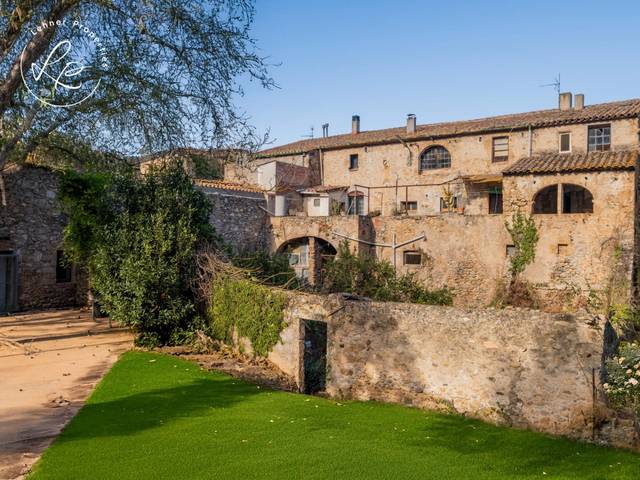 Finca rústica en Venta en  Oli en Boadella i les Escaules