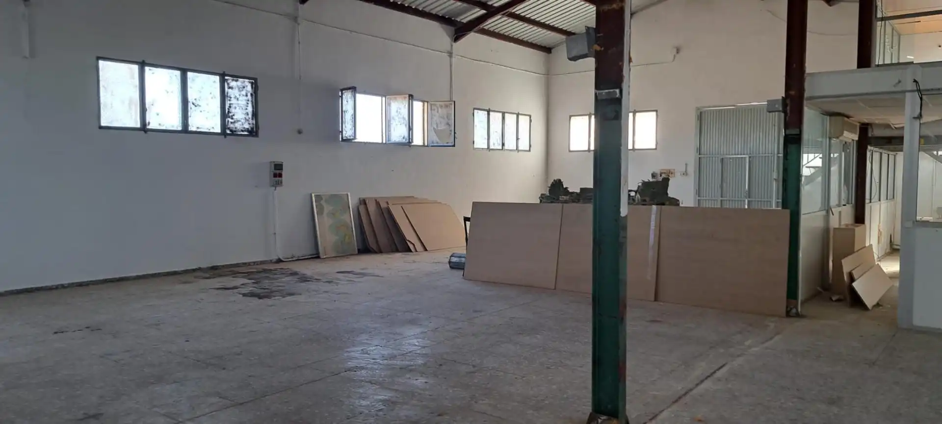 Industrial buildings for rent in Algorós - El Derramador