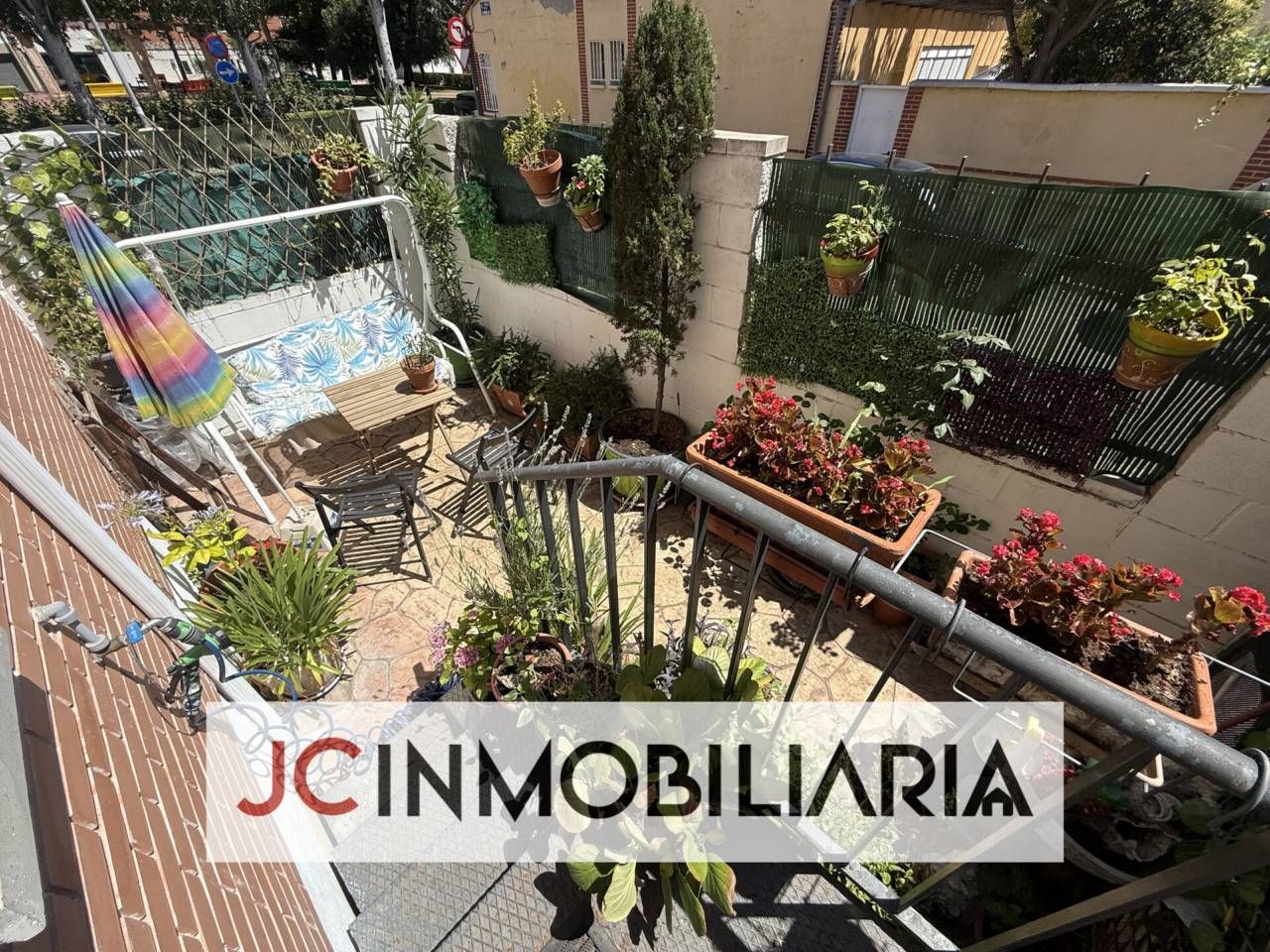 Exterior view of Flat for sale in Valladolid Capital  with Heating, Private garden and Terrace