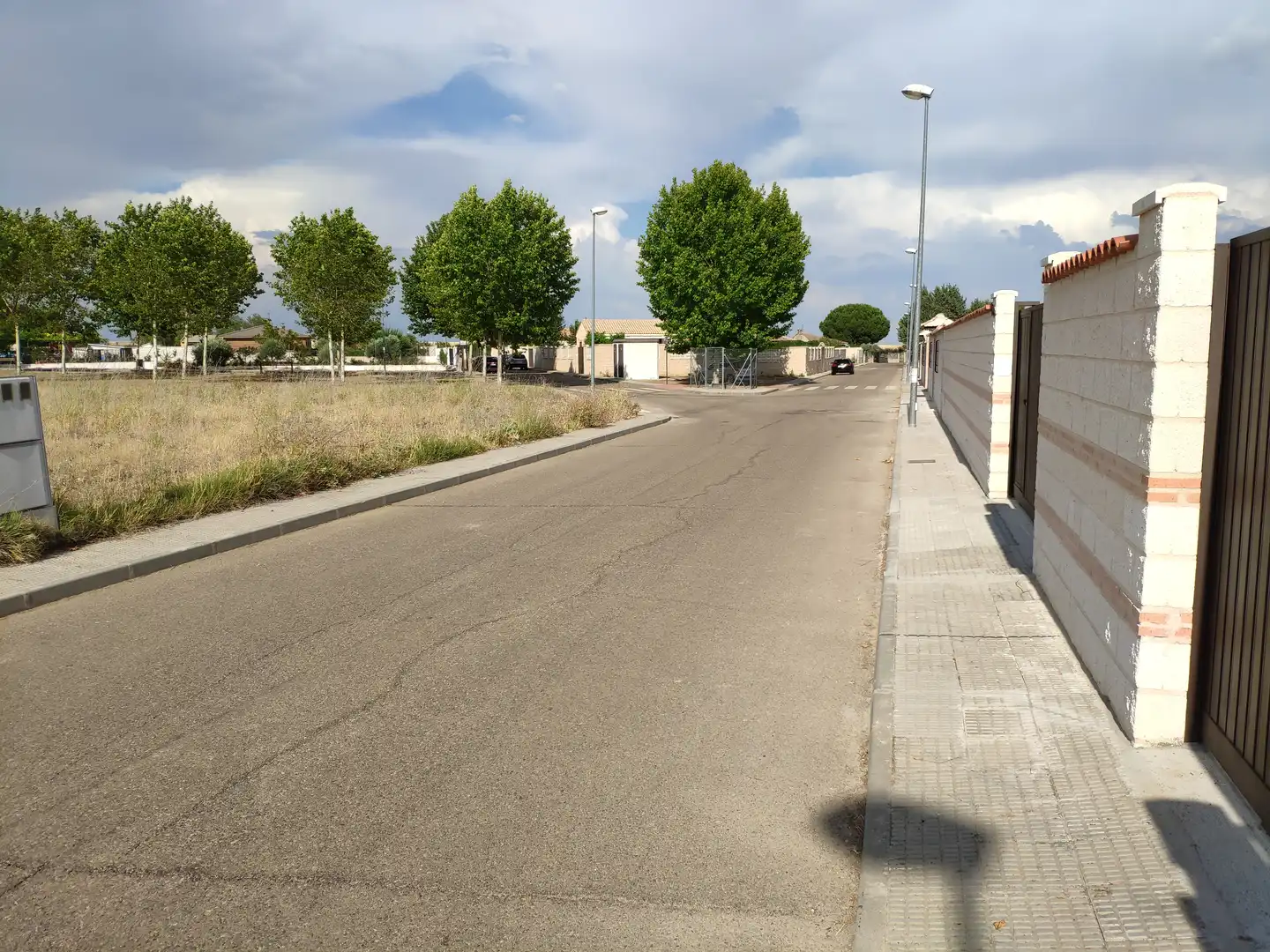 Außenansicht von Residential zum Verkauf in Novés