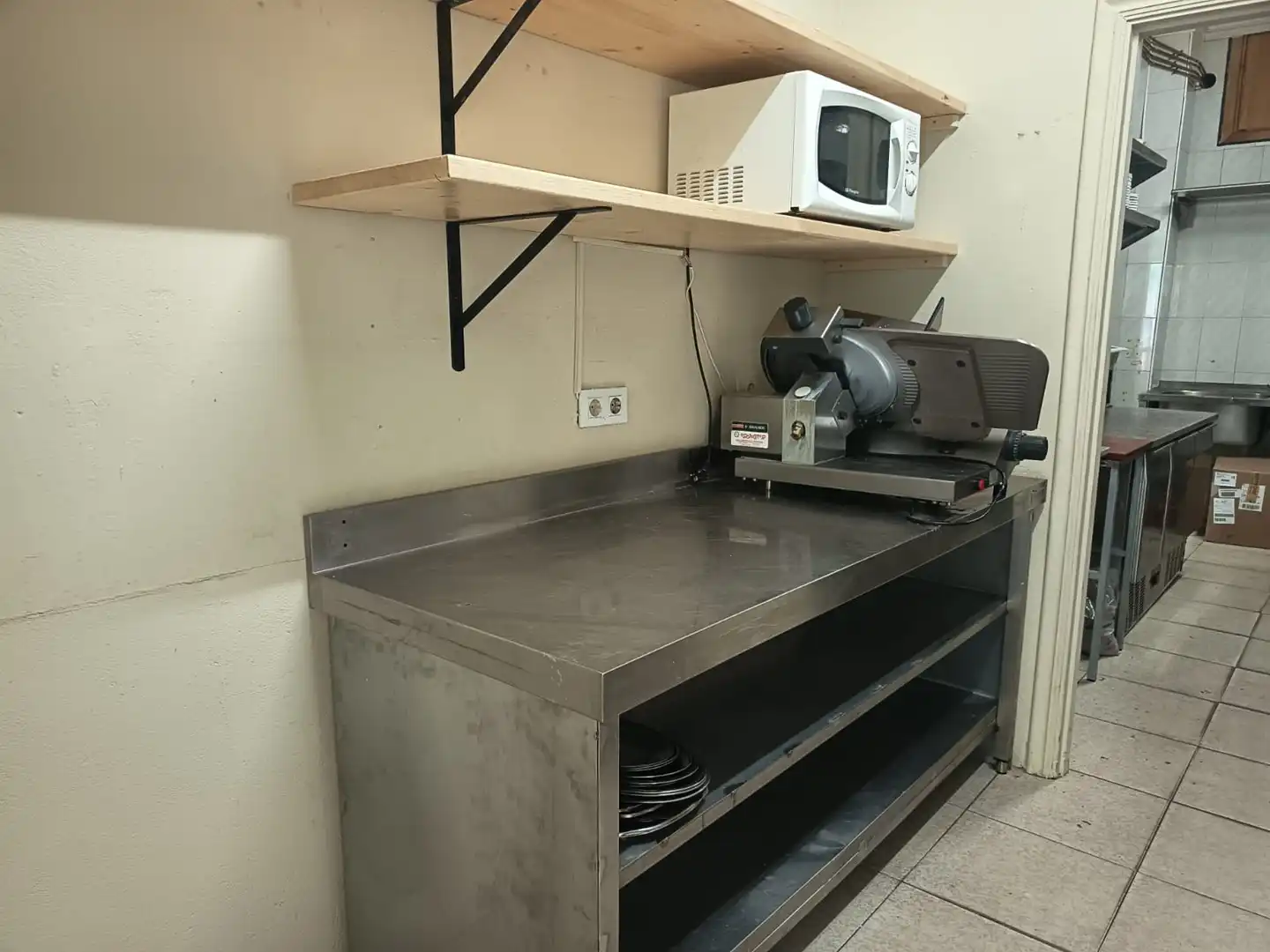Gewerbefläche zur Miete in Monforte de Lemos, imagen 2