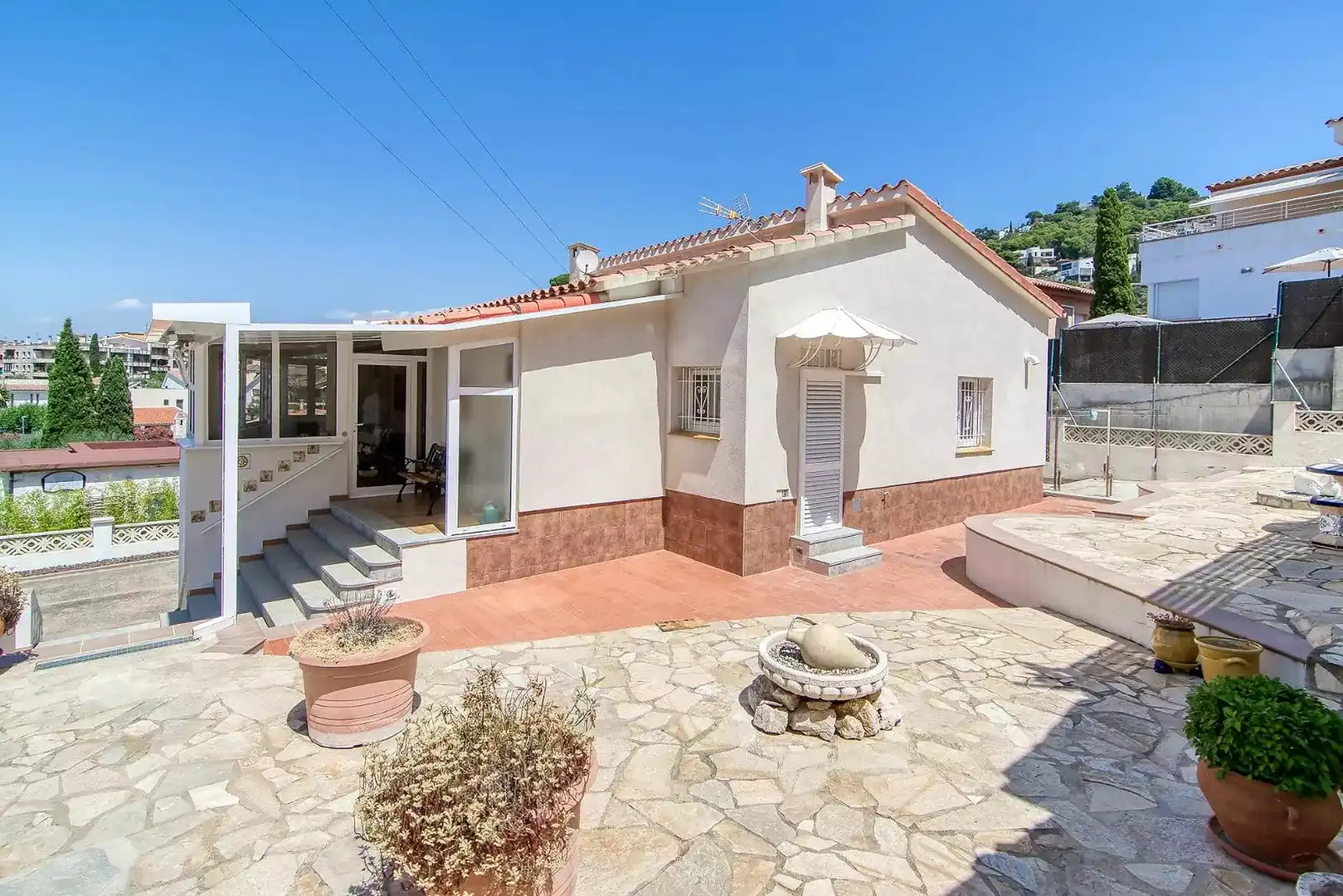 Vista exterior de Casa o chalet en venta en Roses con Calefacción
